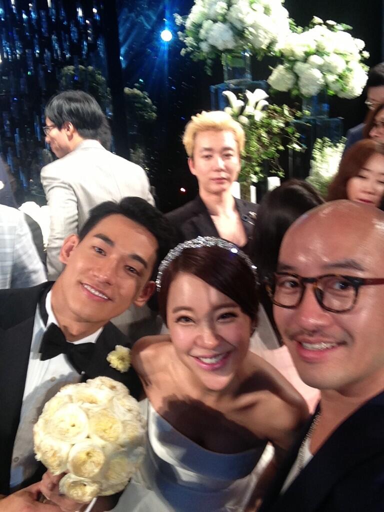 WIKITREE 스타들이 트위터로 전한 백지영정석원 결혼식