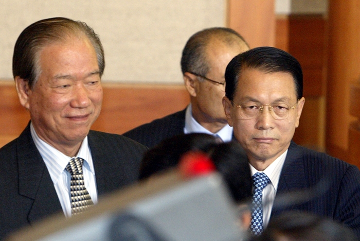 13년 전 노무현 전 대통령 탄핵심판 당시 풍경 (사진) | 인스티즈