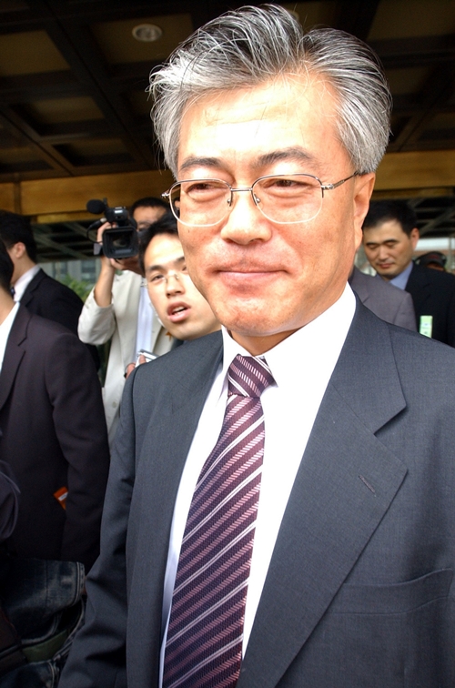 13년 전 노무현 전 대통령 탄핵심판 당시 풍경 (사진) | 인스티즈