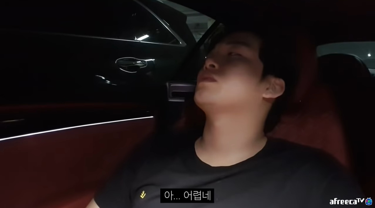 "헤어졌습니다” 유튜버 송대익이 갑작스러운 영상을 올렸다 | 인스티즈