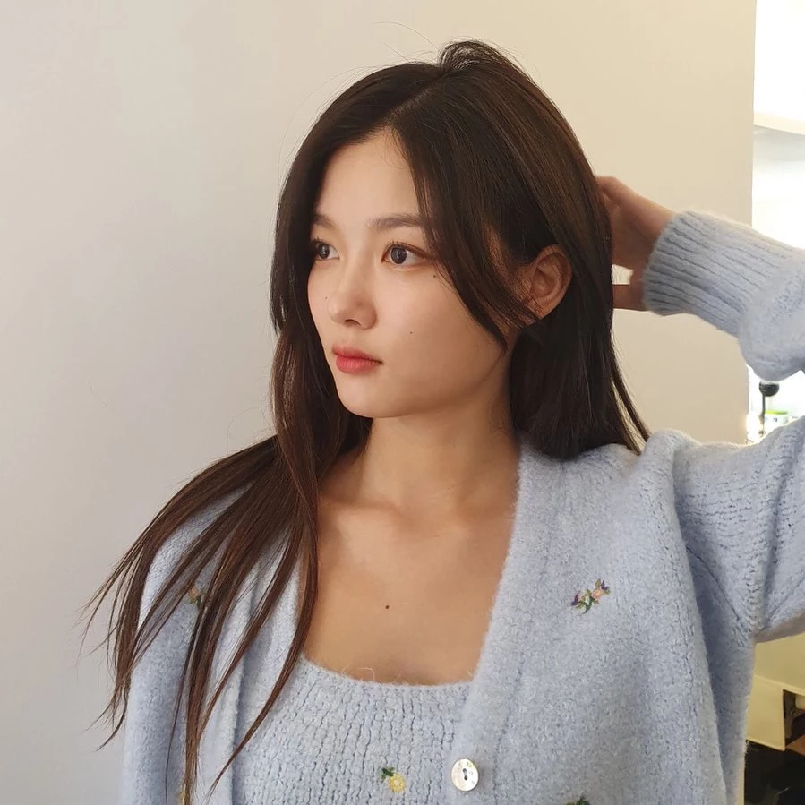 김유정 씨 인스타그램