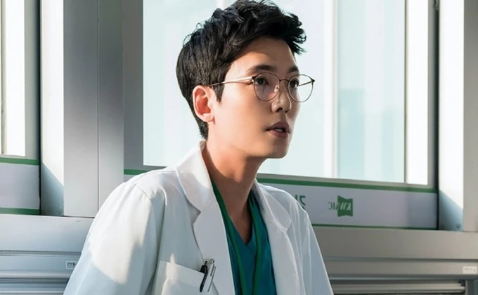 tvN '슬기로운 의사생활'