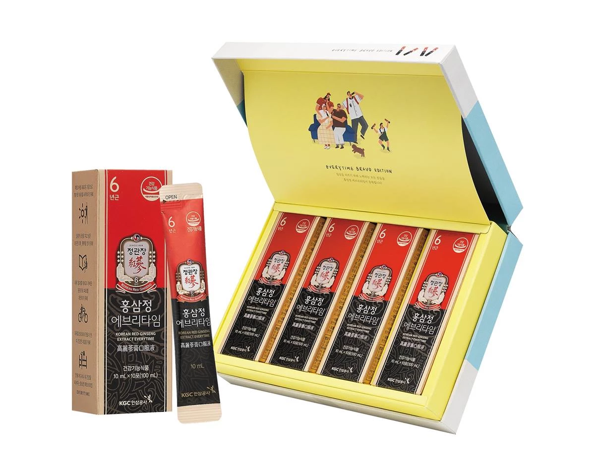 정관장은 여름철 온 가족의 면역력 건강을 지킬 수 있는 ‘홍삼정 에브리타임 힘내라 에디션’ 한정판을 출시했다. / KGC인삼공사