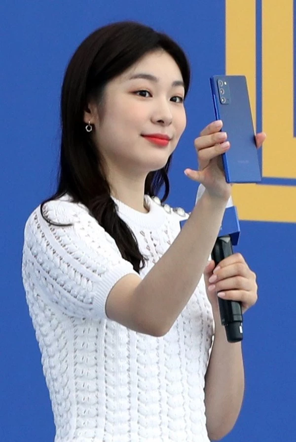 Yuna Kim, Queen forever (10 photos from yesterday)