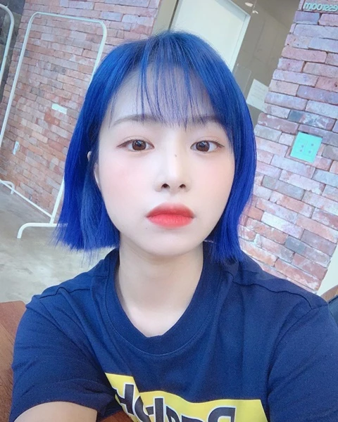 이하 에이프릴 김채원 인스타그램