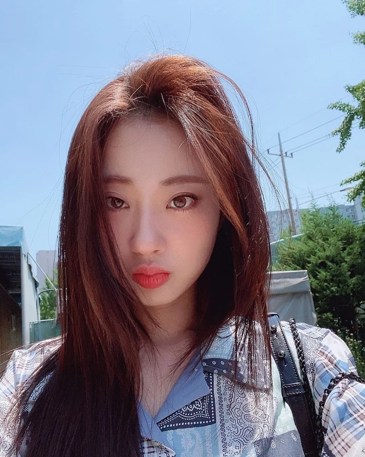 “That's me!”, Kyungri shared daily life to public (Video)