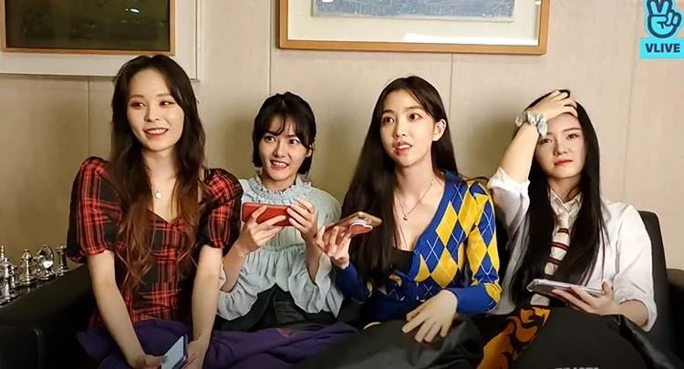이하 네이버 VLIVE 'FANATICS (파나틱스)'