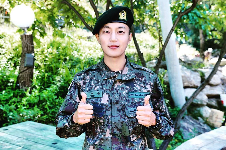 윤두준 인스타그램