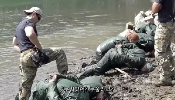 유튜브 '피지컬갤러리'