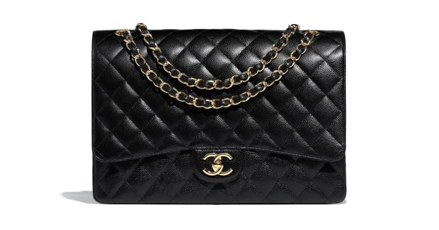 2일 기준으로 1014만원에 팔리고 있는 샤넬 클래식 라지 핸드백 /사진=샤넬 공식홈페이지