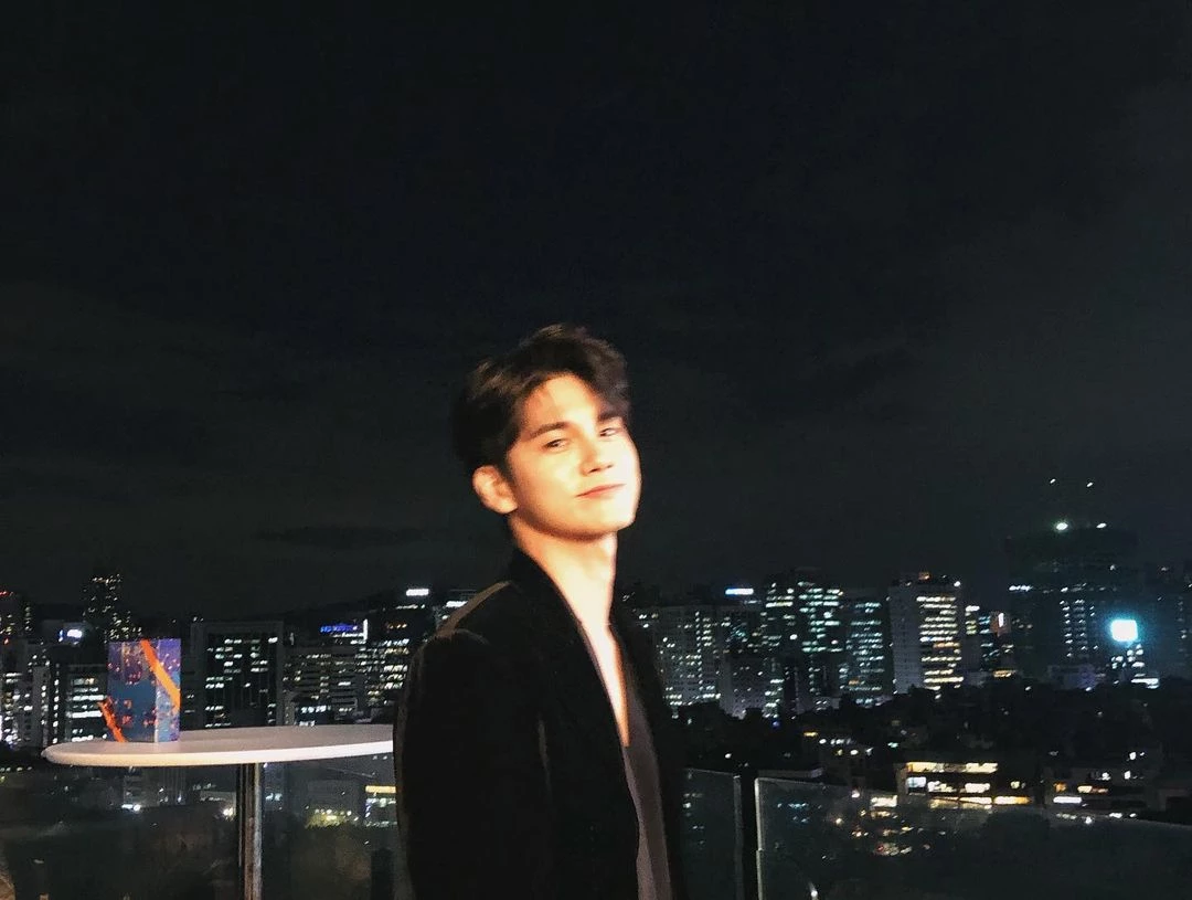 옹성우가 40대 모태솔로남에게 조언을 건넸다 (영상)