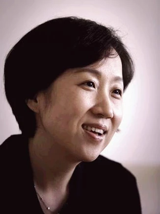 드라마 작가 강은경, 아너패밀리 2호 회원 가입