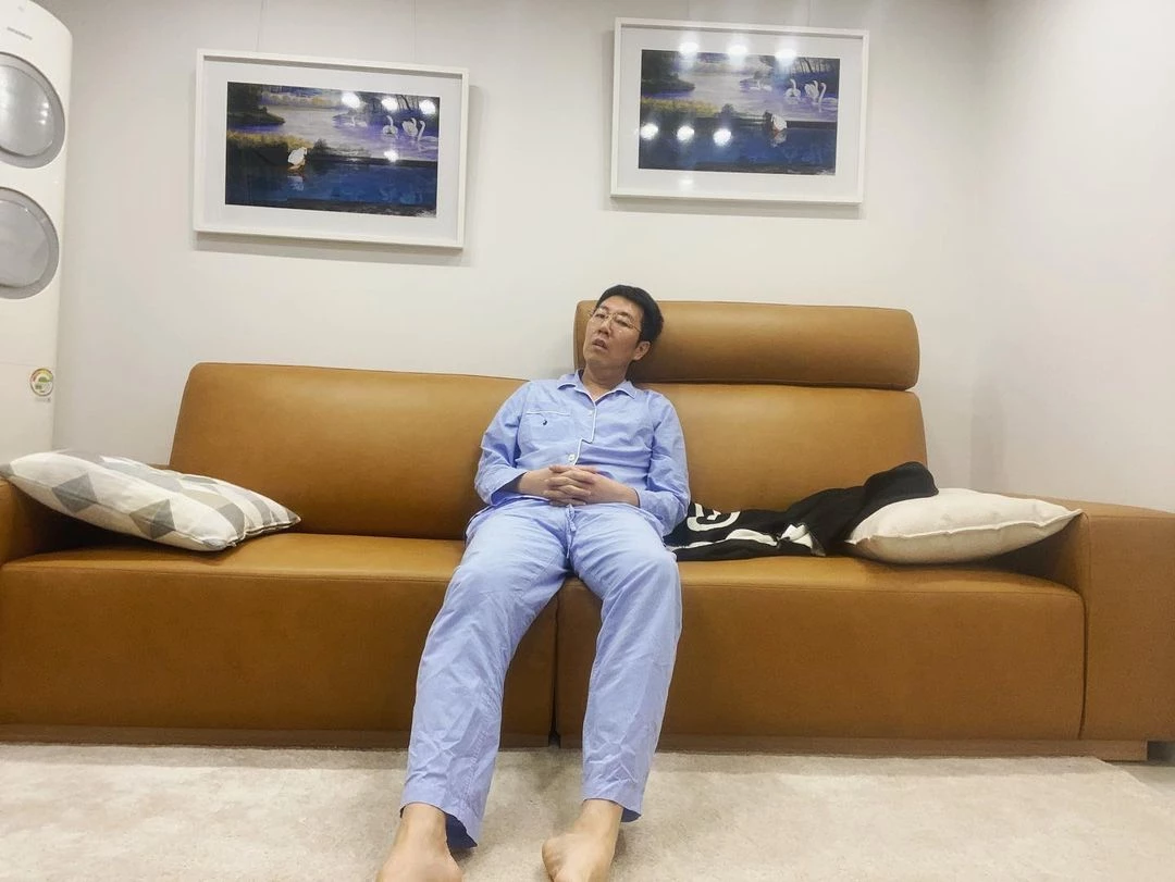 “많이들 놀라셨죠?” 자가격리 들어간 김영철, 결국 5일 만에 드러누웠다