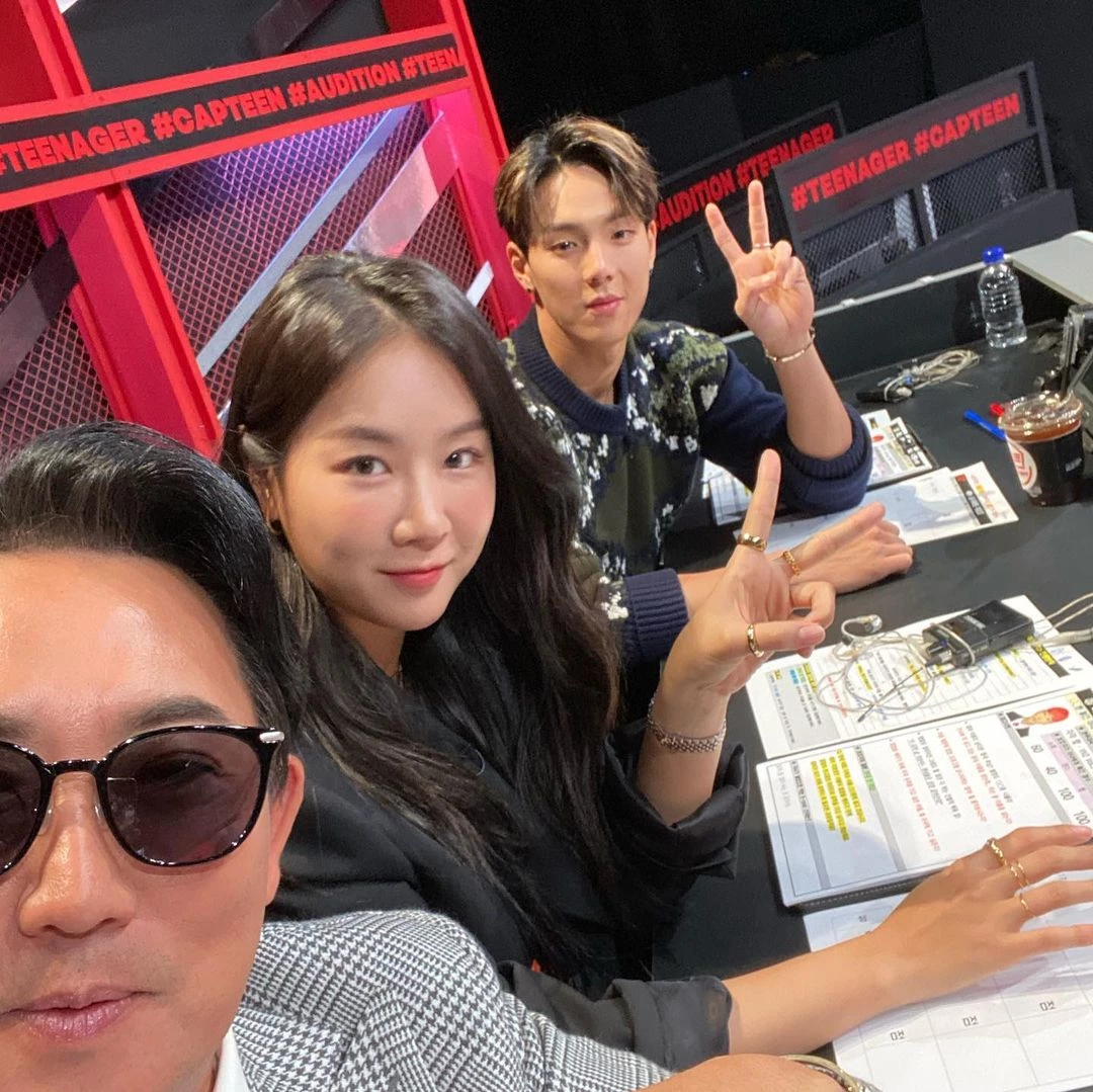 “2020년을 함께한 동지들”...이승철, 올 한해 믿기 힘든 화려한 인맥 과시했다