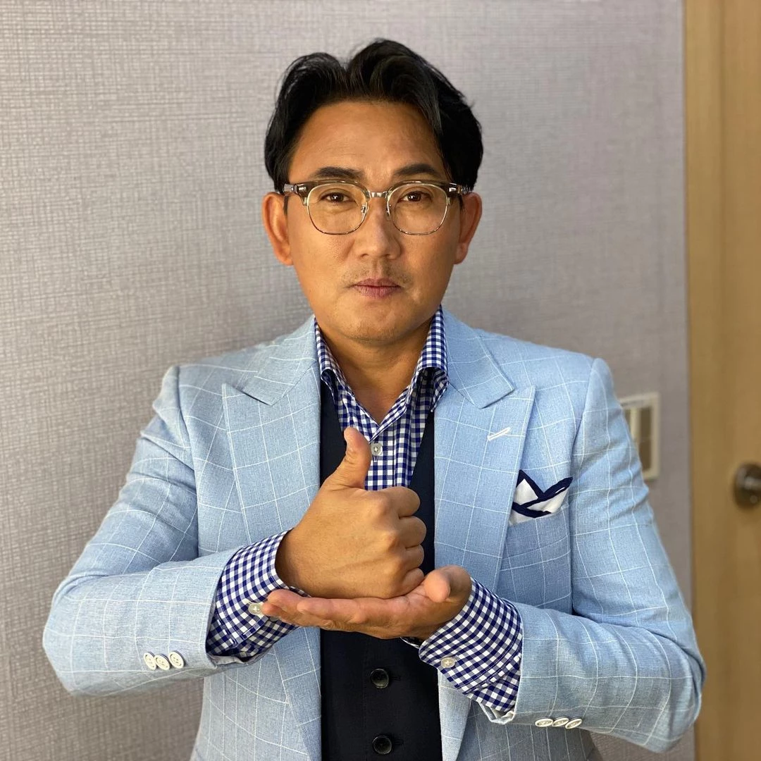 “2020년을 함께한 동지들”...이승철, 올 한해 믿기 힘든 화려한 인맥 과시했다