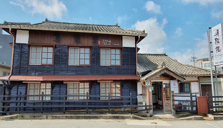 조양관 전경 / 고창군