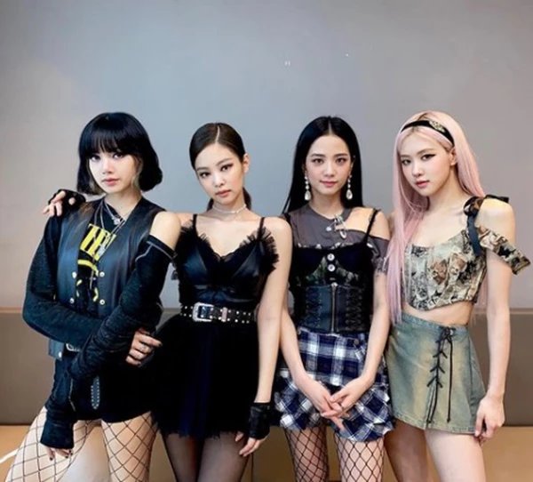 블랙핑크 공식 인스타그램