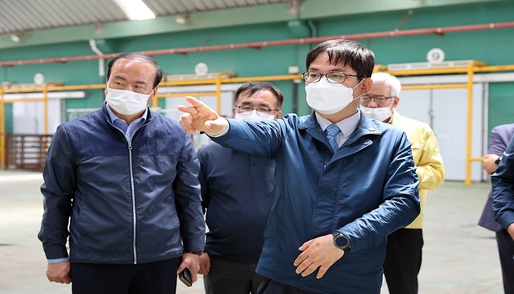 전남 무안 양파 저장업체 방문 / 농촌진흥청