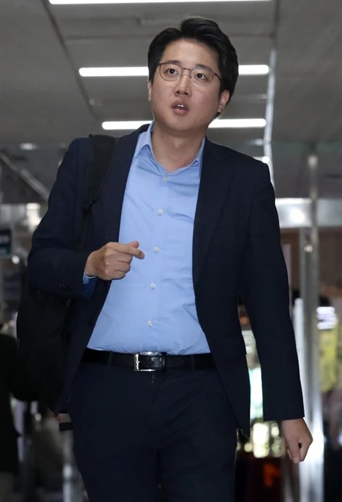 이준석 전 최고의원