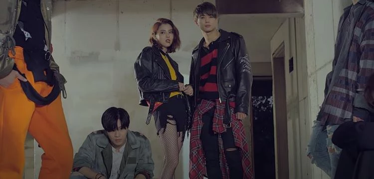 유튜브 'SMTOWN'