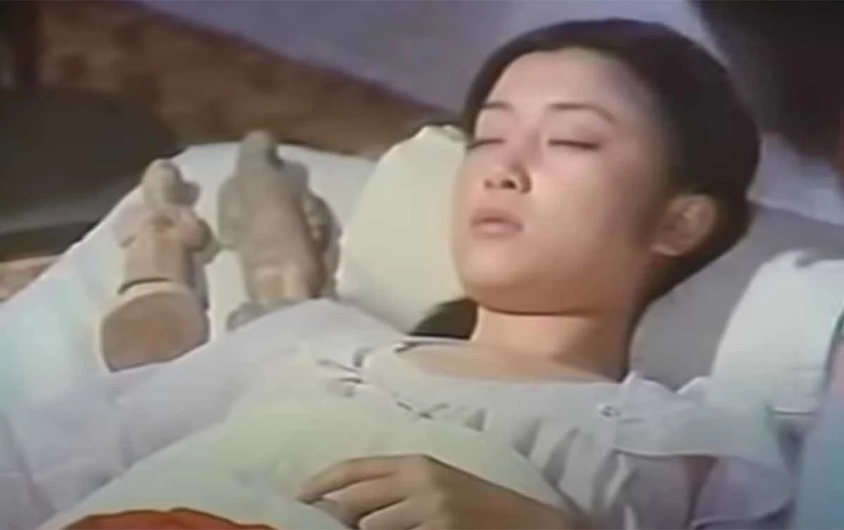 영화 '처녀의 성'의 한 장면.