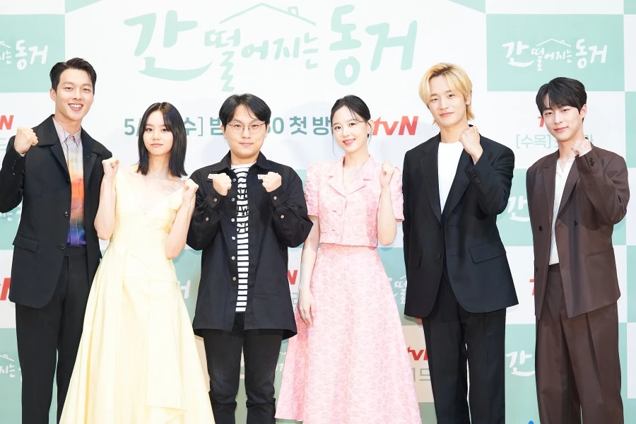 장기용-혜리-남성우 감독-강한나-김도완-배인혁 / 이하 tvN '간 떨어지는 동거'