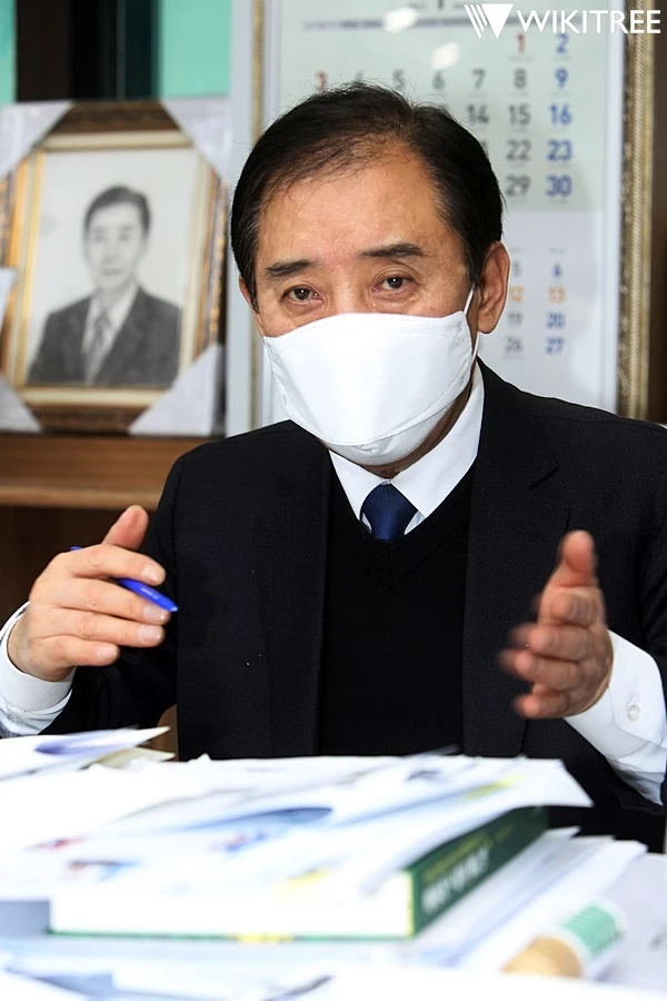 박윤국 포천시장 / 포천시청