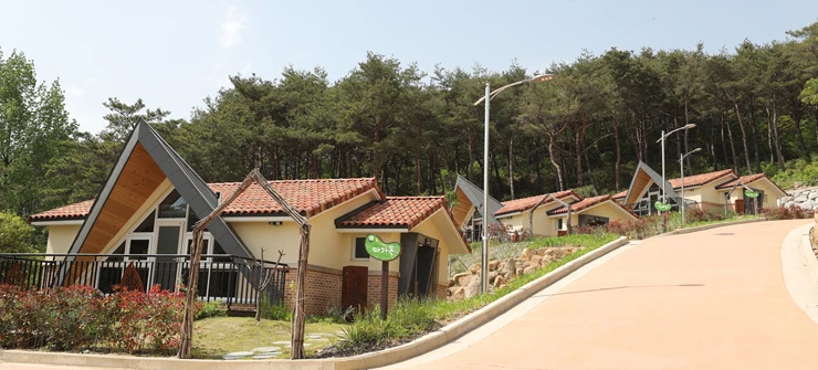 구례 지리산정원(숲속수목가옥)