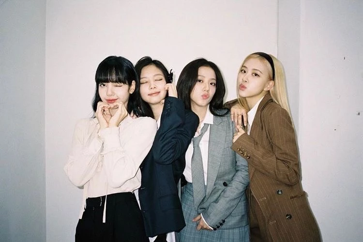 7월 걸그룹 브랜드 평판 3위인 블랙핑크 / 블랙핑크 인스타그램