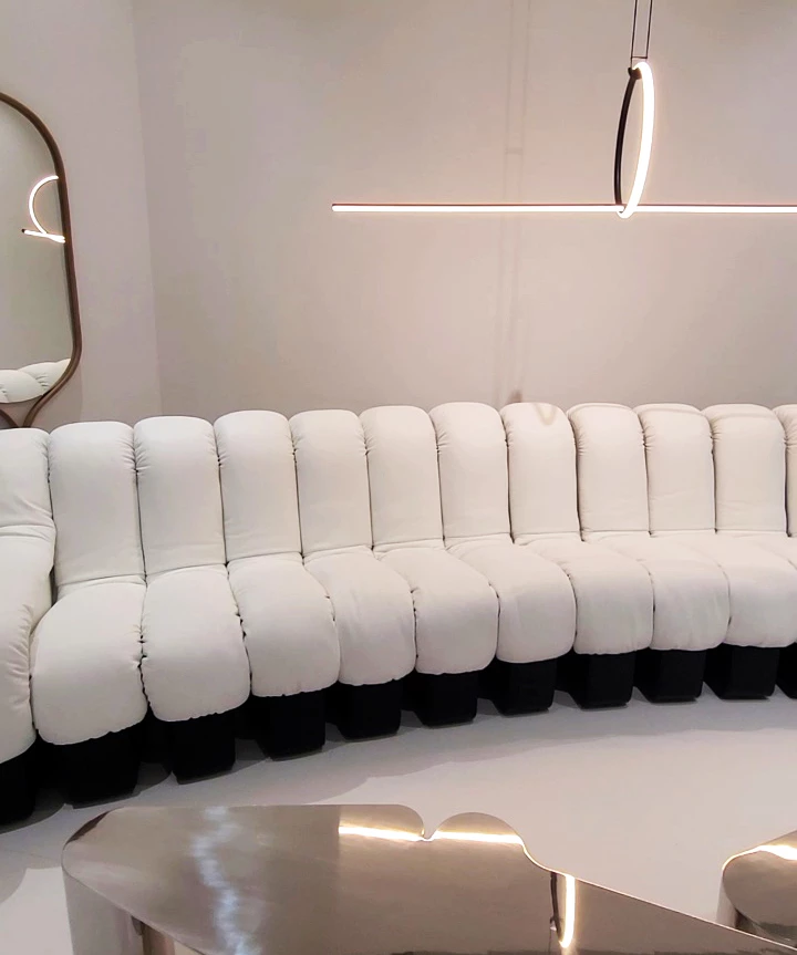 모델명: DS-600 / 디자이너: Ubald Klug