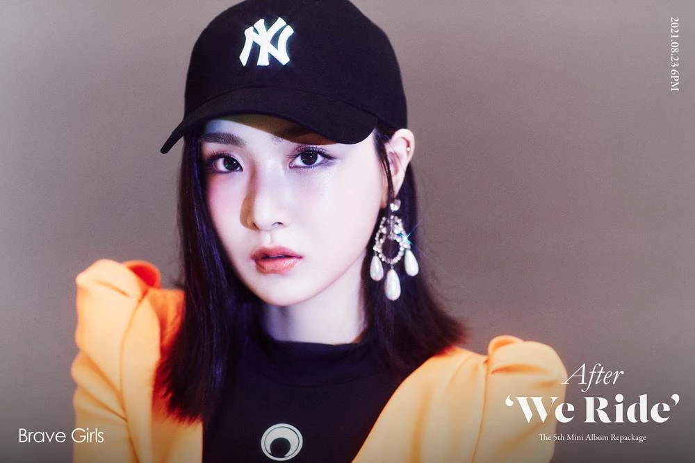 유나 / 이하 브레이브엔터테인먼트