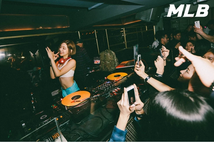 패션 브랜드 MLB