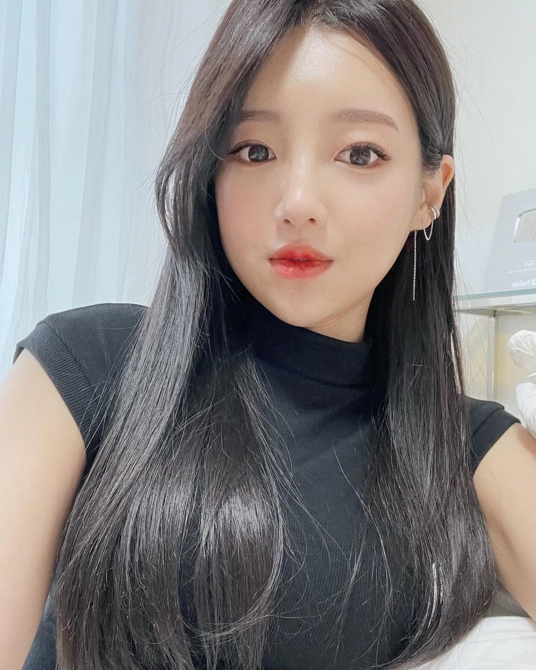 BJ 외질혜 / 외질혜 인스타그램