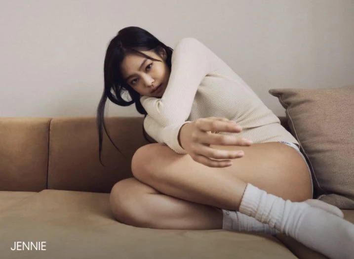 제니 / 이하 캘빈클라인 미국 공식 사이트