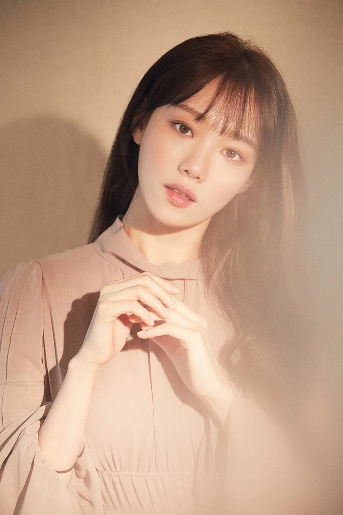 이성경 / YG엔터테인먼트 제공
