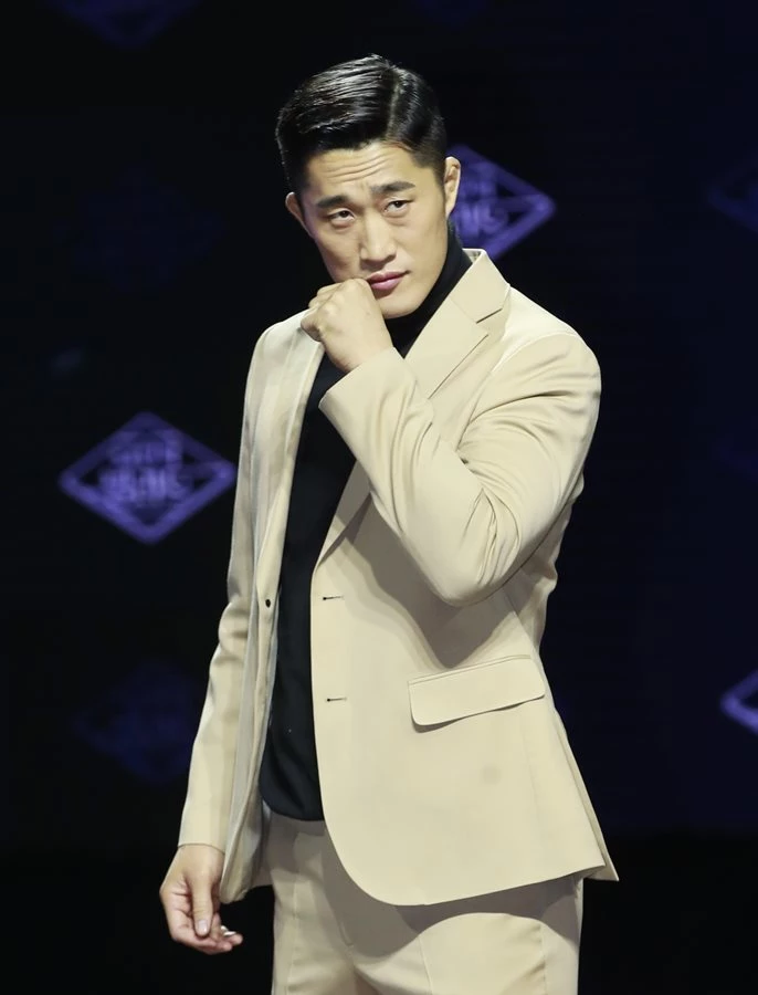 김동현