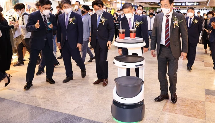 서비스 로봇 시연 / 대전시