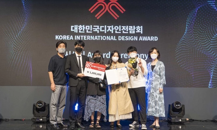 좌측부터-류도상 교수, 김성민, 최수정, 이유림, 손영민, 문미경 교수.