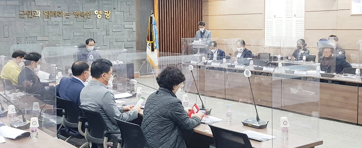 영광군은 지난 22일 군청 2층 소회의실에서 김준성 군수 주재로 백수 돔배섬 관광자원개발사업 타당성검토 및 기본계획용역 착수보고회 개최했다.