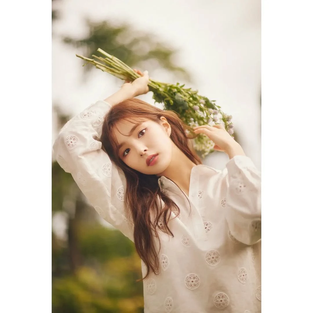 이하 이담 엔터테인먼트