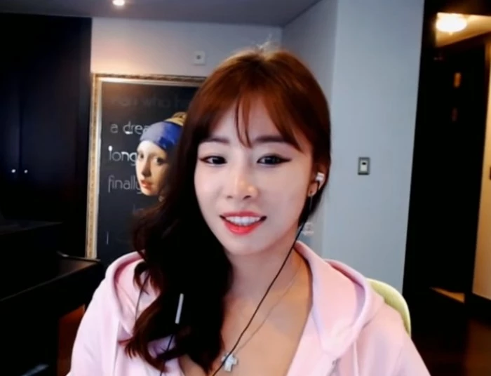 유튜브 '서지수SeoJiSoo'