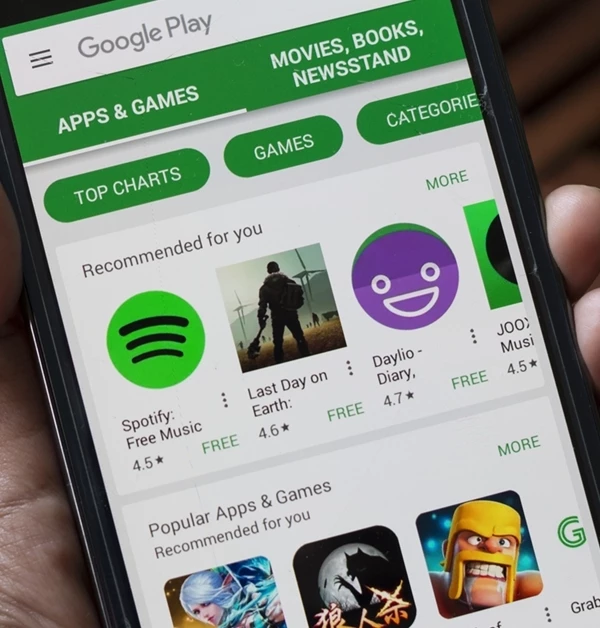 구글 플레이 스토어 화면 /셔터스톡