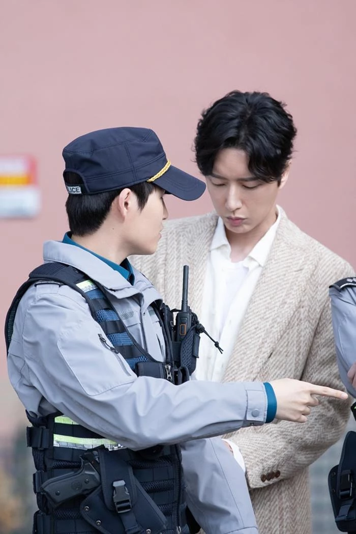 김희재(왼쪽)와 박해진