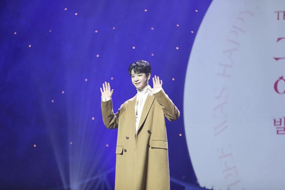 정동원 / 이하 쇼플레이엔터테인머트