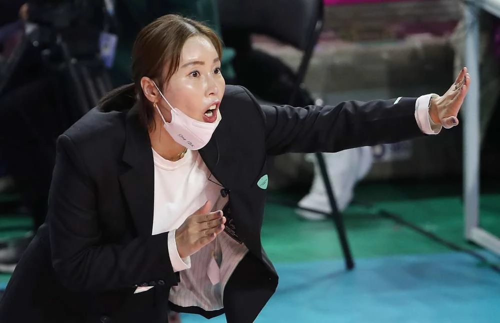 김사니
