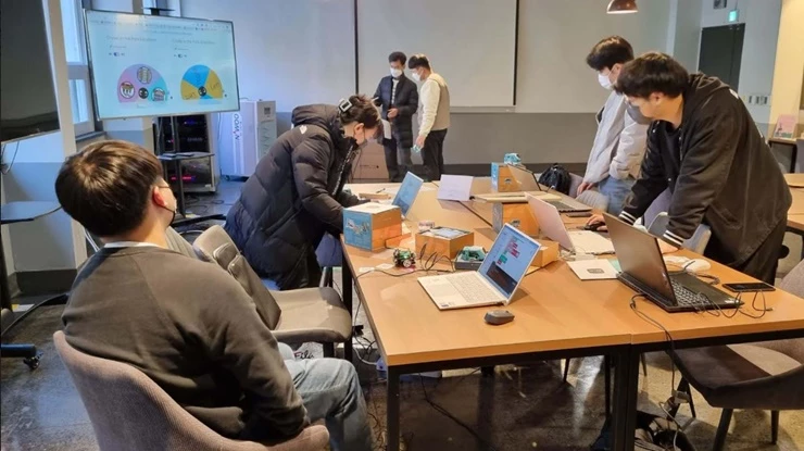 AI 자율자동차(주미로봇) 교육 및 경진대회 전경.  / 사진제공=경남대