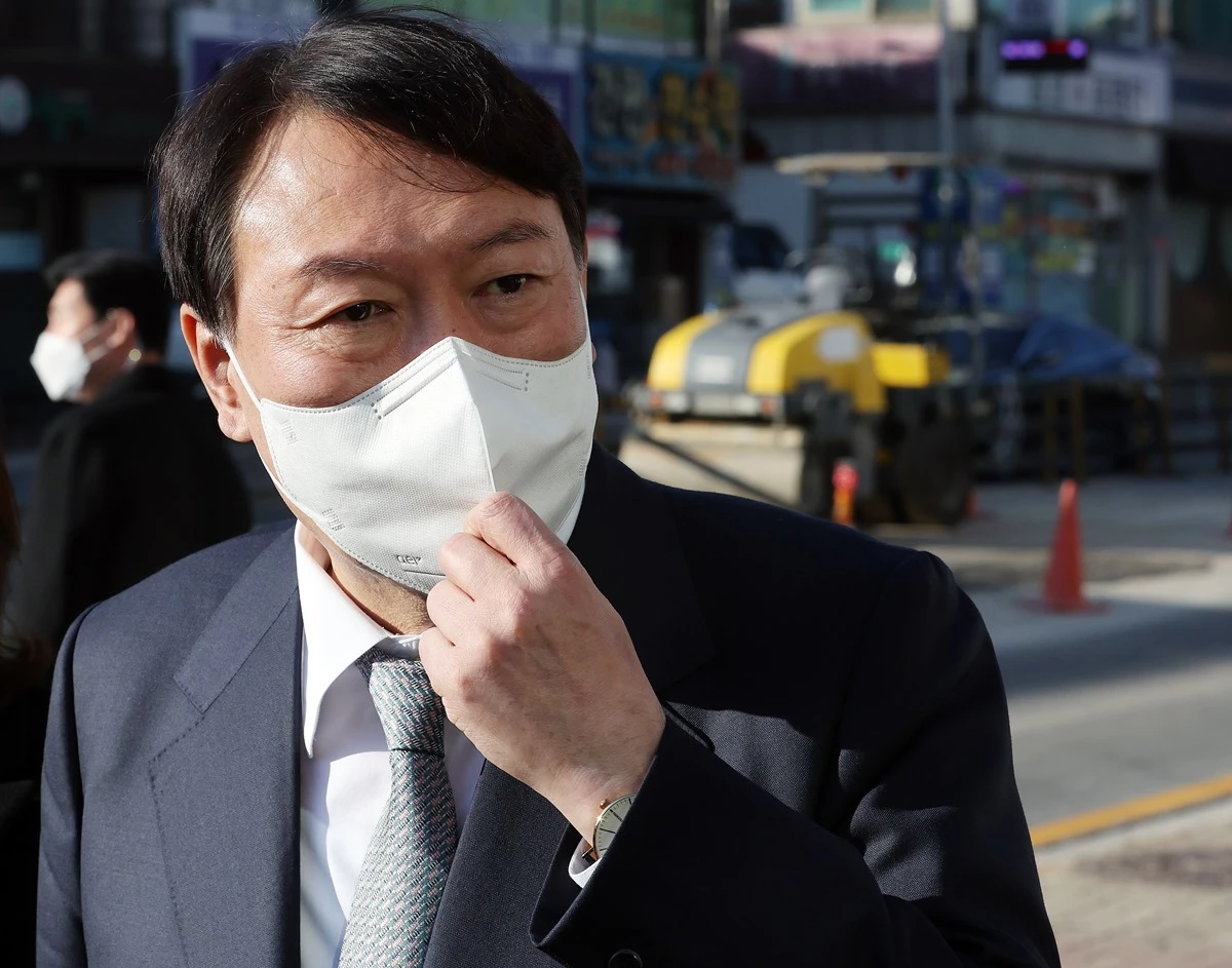 이하 사고 현장 방문한 윤석열 대선 후보 / 이하 뉴스1