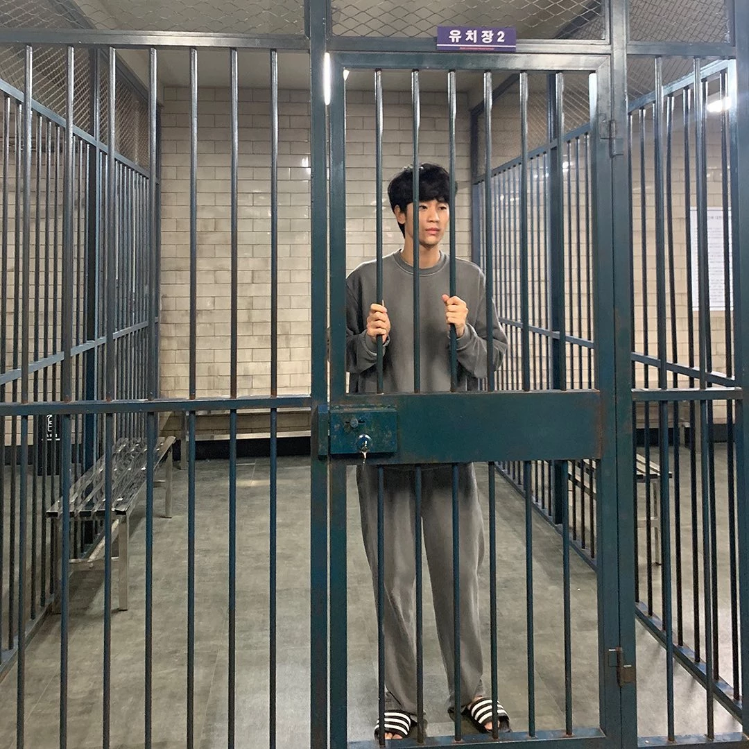 이하 김수현 인스타그램