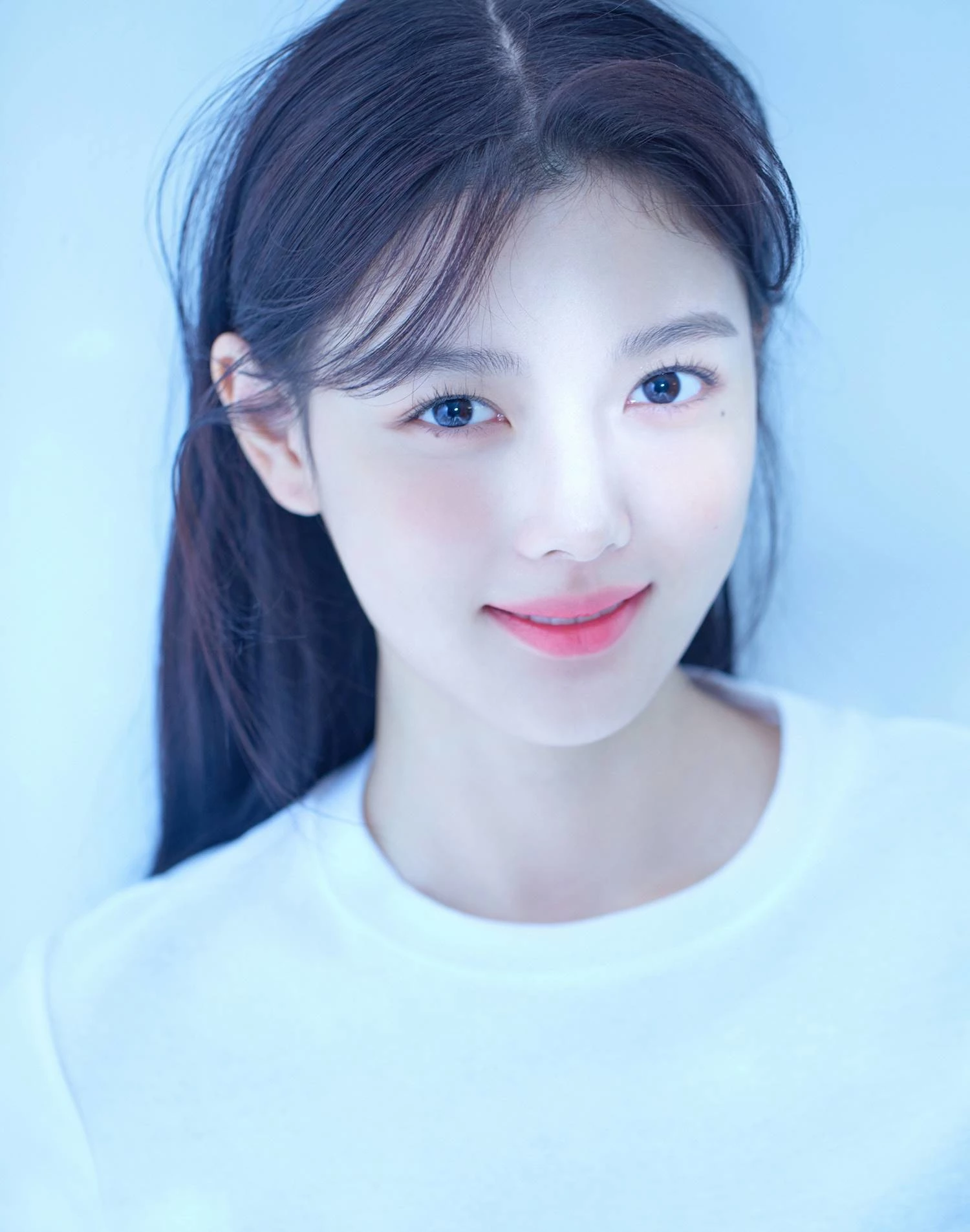 어썸이엔티 제공