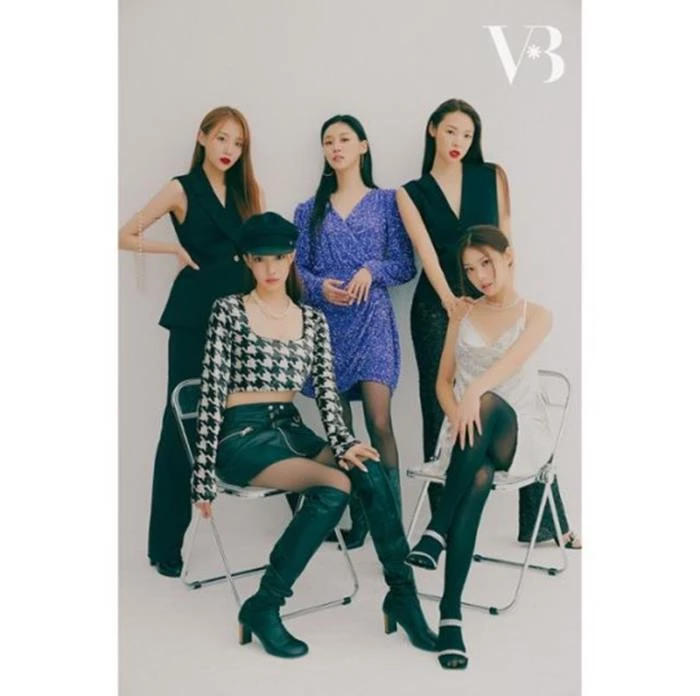 미 정도희, 진 최서은, 선 최미나수, 미 조민지, 선 김수진(위 왼쪽부터 시계방향) / 이하 유어바이브